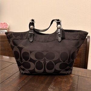 Coach Black and Gray Signature Shoulder Bag